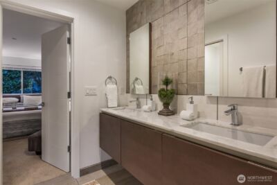 6240 E Mercer Way , Mercer Island, WA 98040 - Photo 25