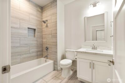 1120 131st Street SE #B, Everett, WA 98208 - Photo 9