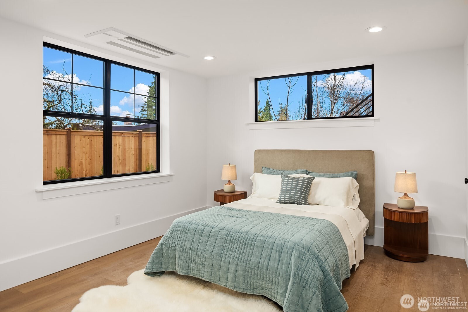 2615 NE 87th Street , Seattle, WA 98115