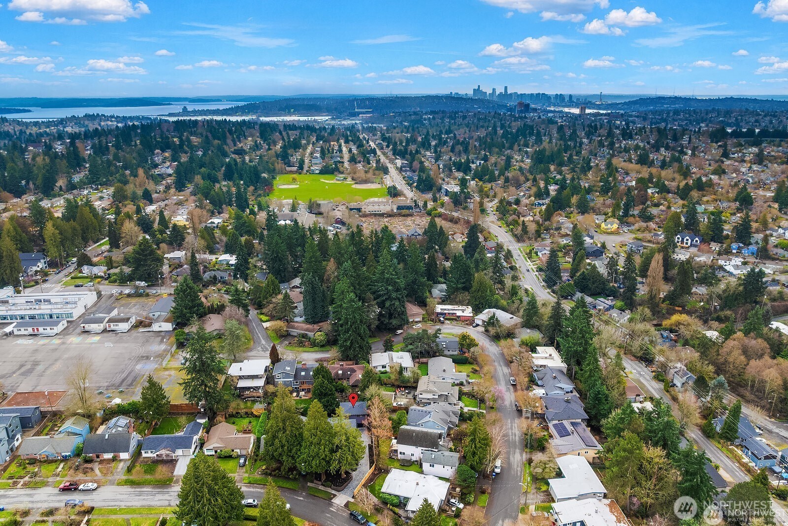 2615 NE 87th Street , Seattle, WA 98115
