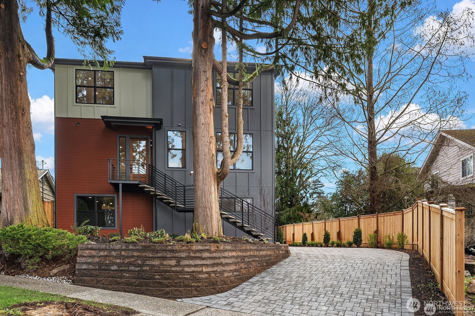 2615 NE 87th Street , Seattle, WA 98115