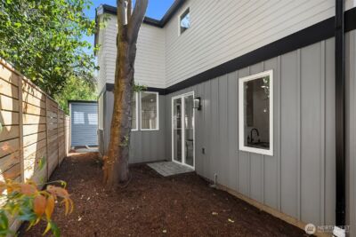 7330 25th Avenue NW, Seattle, WA 98117 - Photo 21