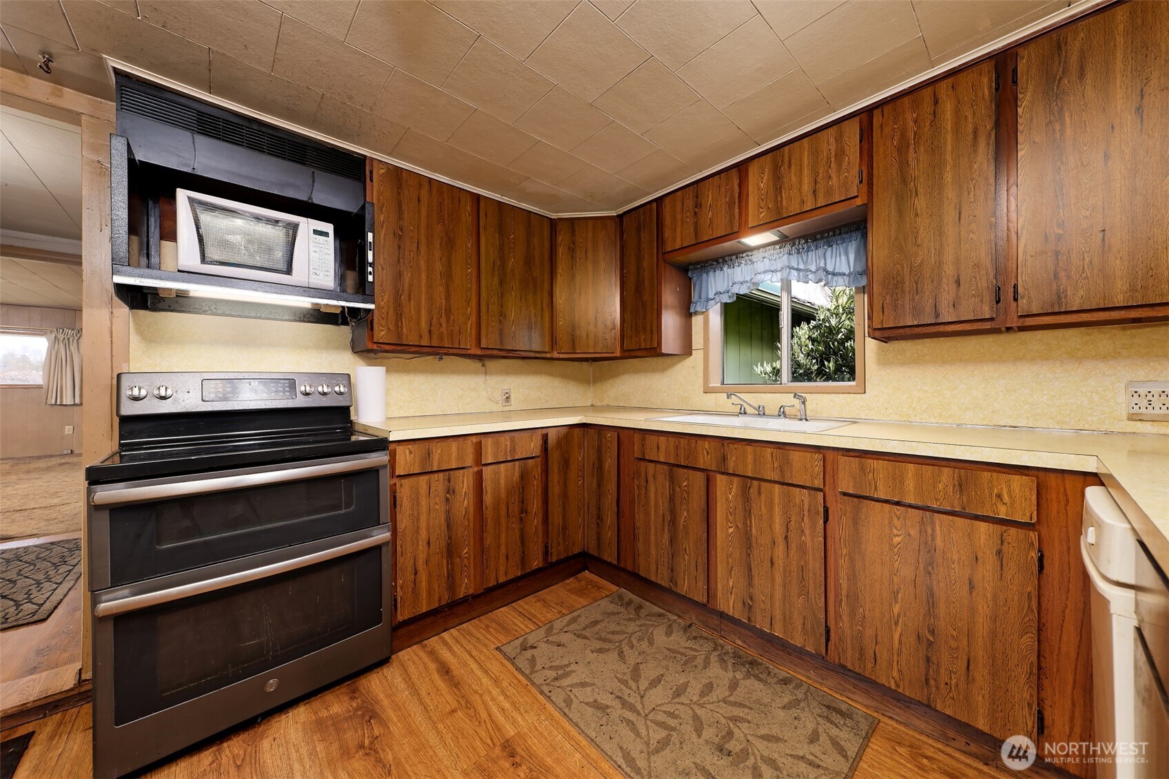 147 Stoddard Road , Doty, WA 98539