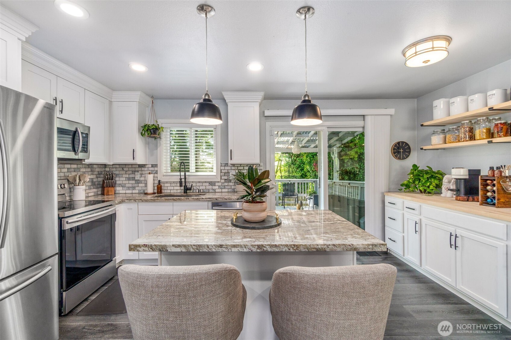 3713 S Burns Street , Seattle, WA 98118