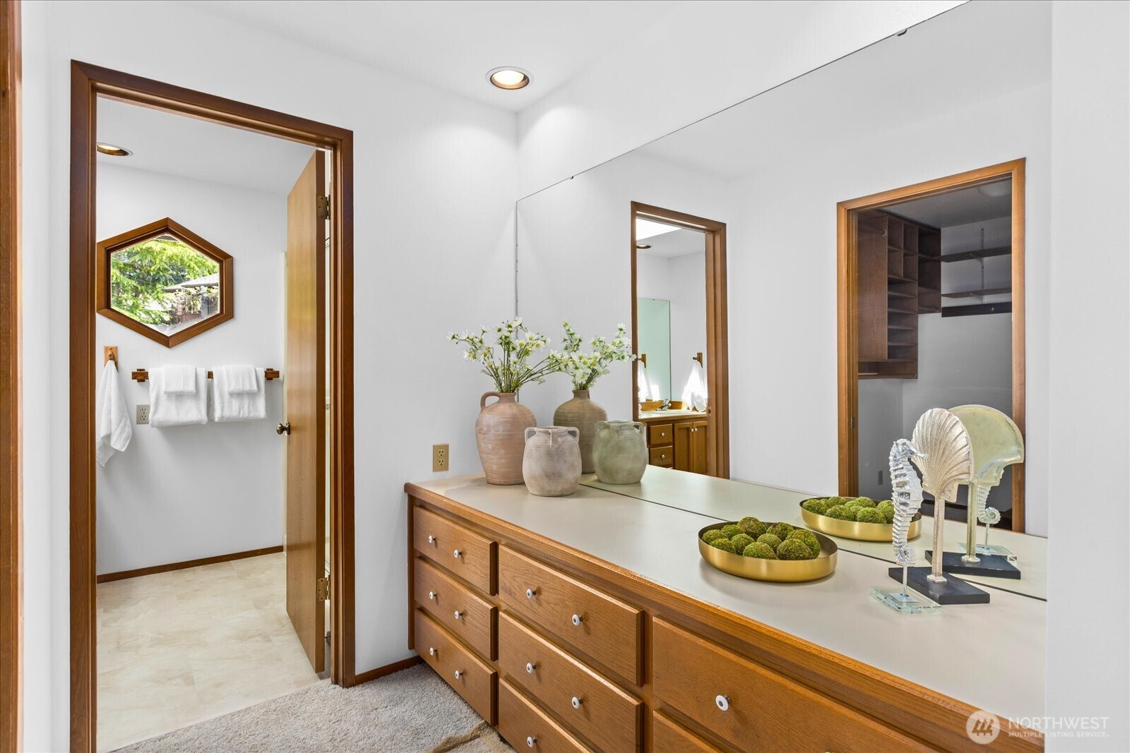 409 NW 162nd Street , Shoreline, WA 98177