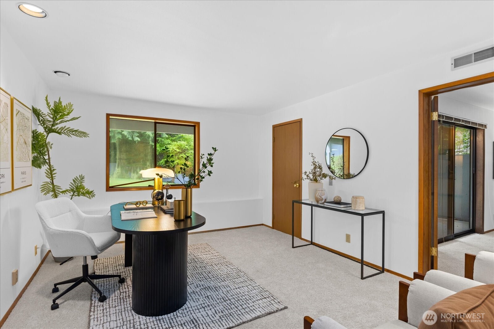 409 NW 162nd Street , Shoreline, WA 98177