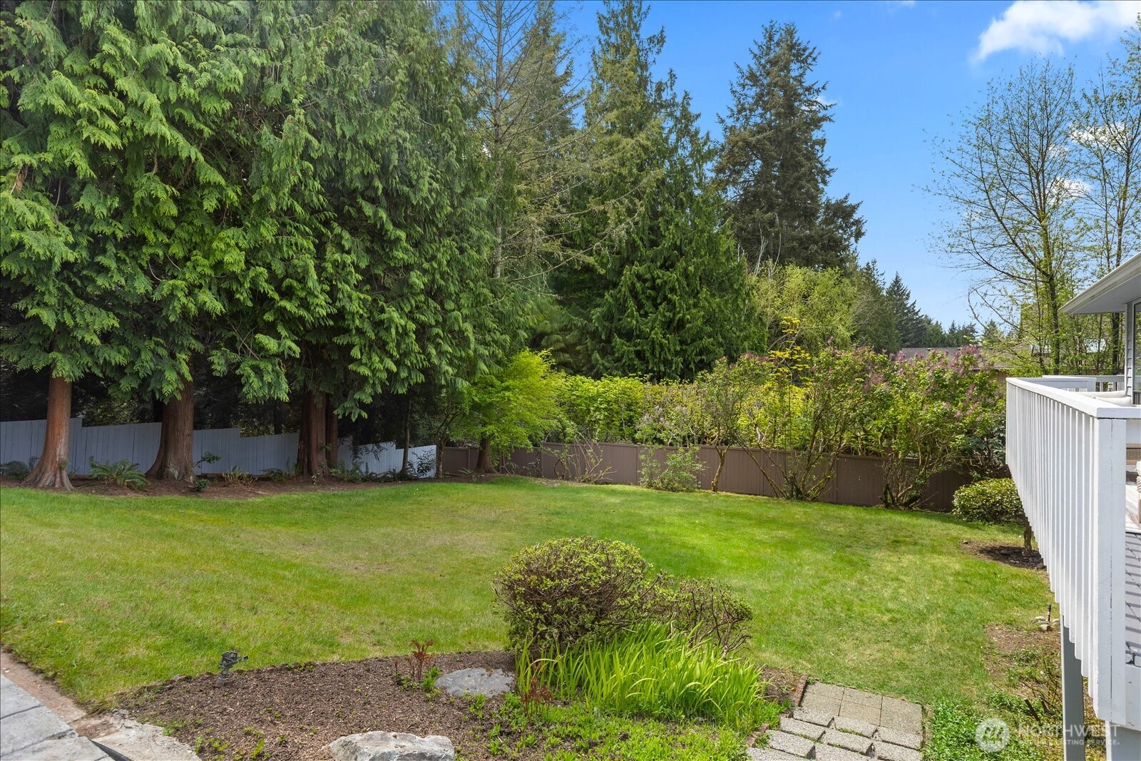 409 NW 162nd Street , Shoreline, WA 98177