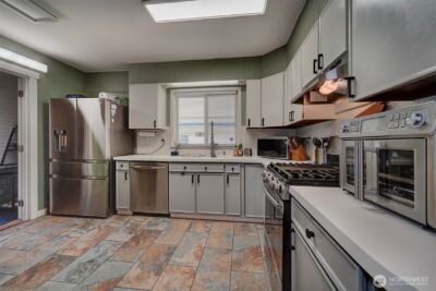 1112 N Cambrian Avenue , Bremerton, WA 98312 - Photo 13