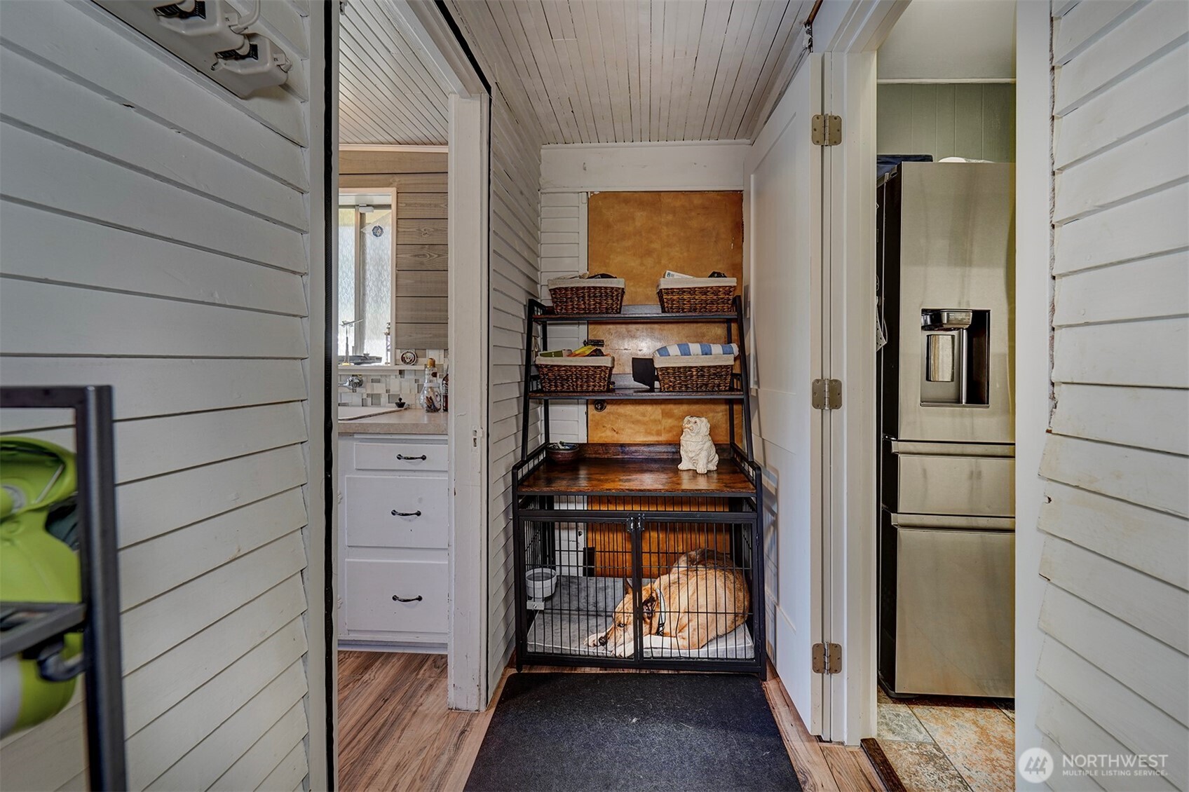 1112 N Cambrian Avenue , Bremerton, WA 98312
