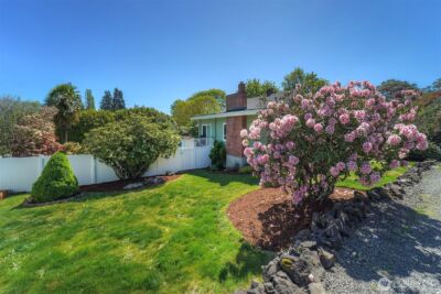 1112 N Cambrian Avenue , Bremerton, WA 98312 - Photo 2