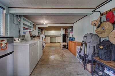 1112 N Cambrian Avenue , Bremerton, WA 98312 - Photo 30