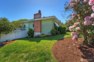 1112 N Cambrian Avenue , Bremerton, WA 98312 - Photo 4