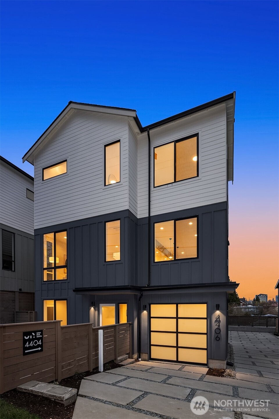 4406 1st Avenue NE, Seattle, WA 98105