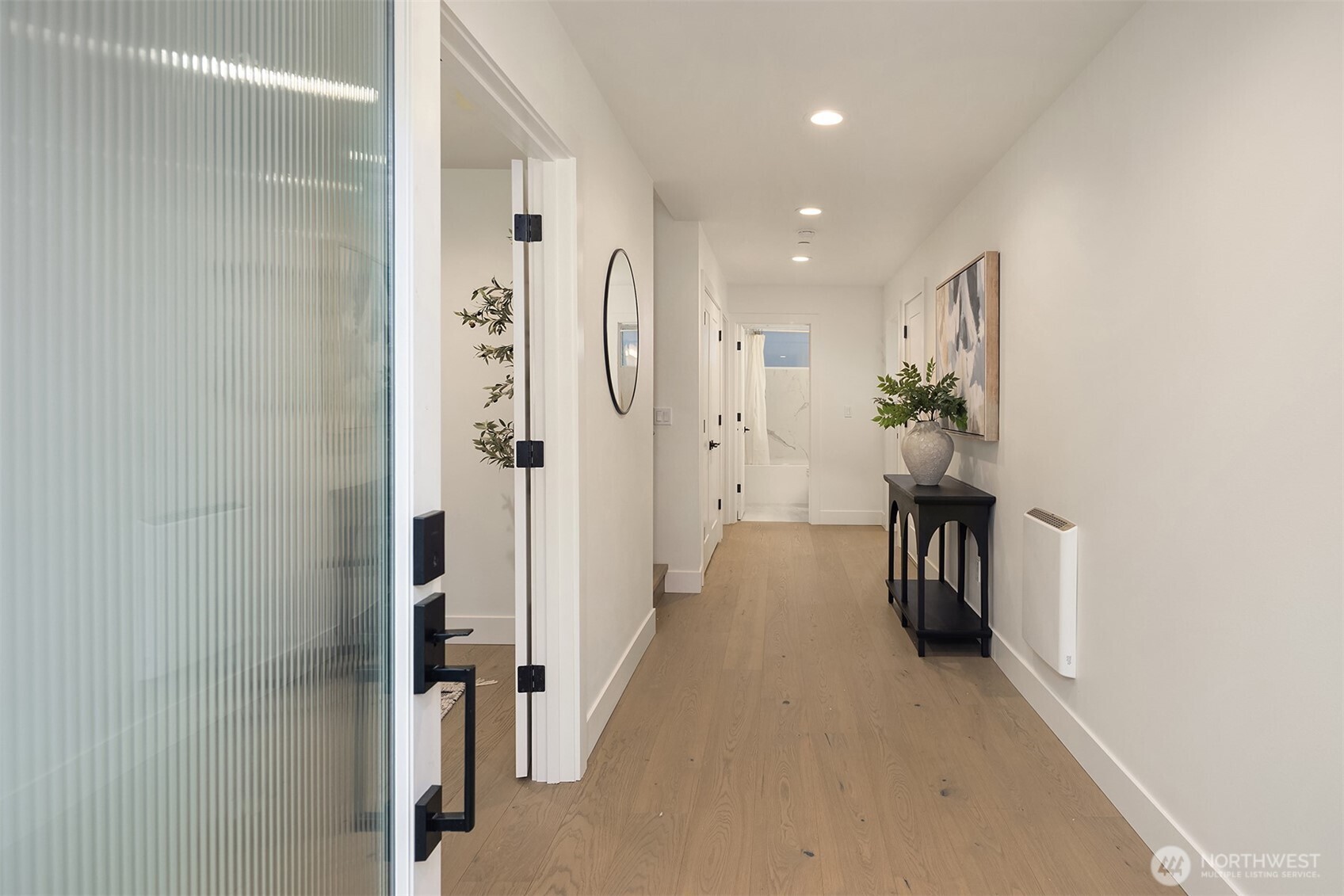4406 1st Avenue NE, Seattle, WA 98105