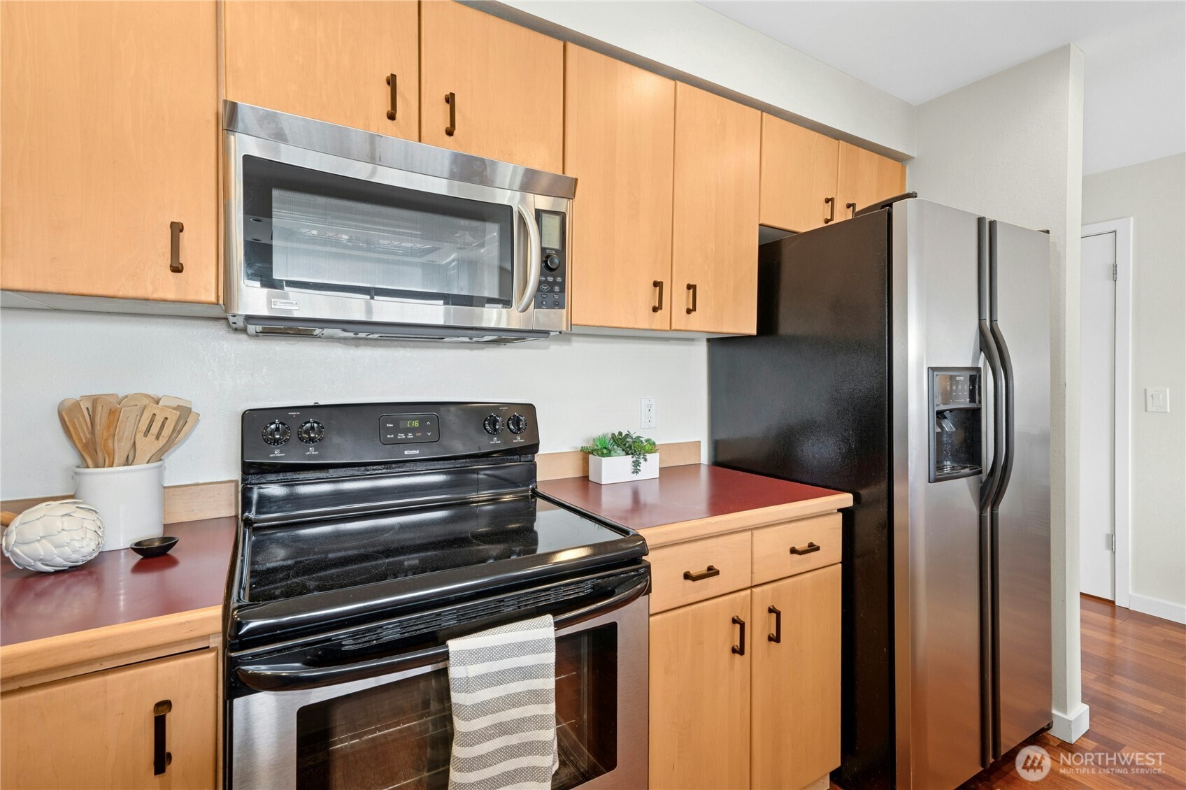 701 Galer Street #808, Seattle, WA 98109