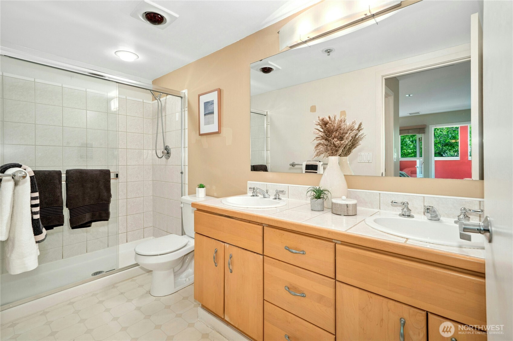 701 Galer Street #808, Seattle, WA 98109