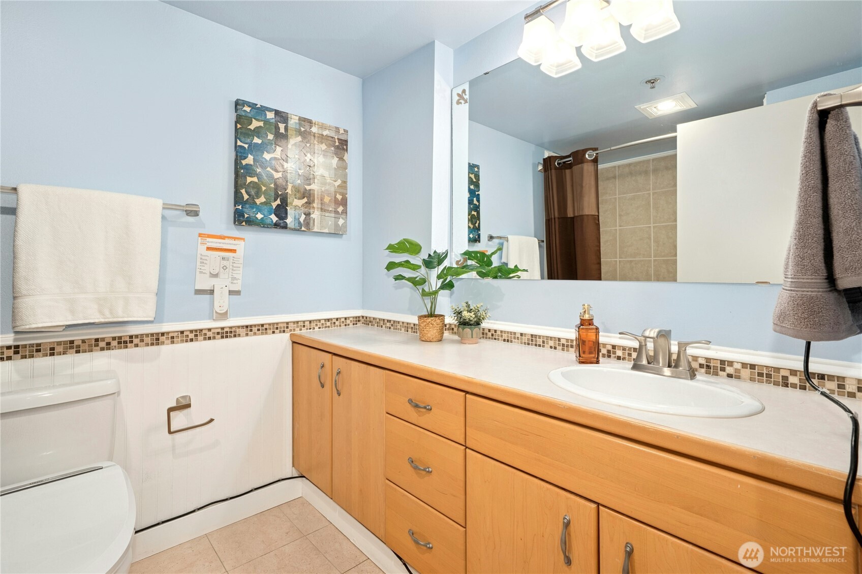 701 Galer Street #808, Seattle, WA 98109