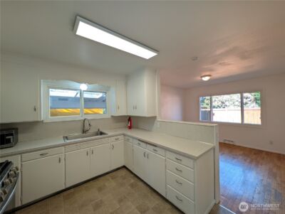 19021 8th Avenue S, Burien, WA 98148 - Photo 8