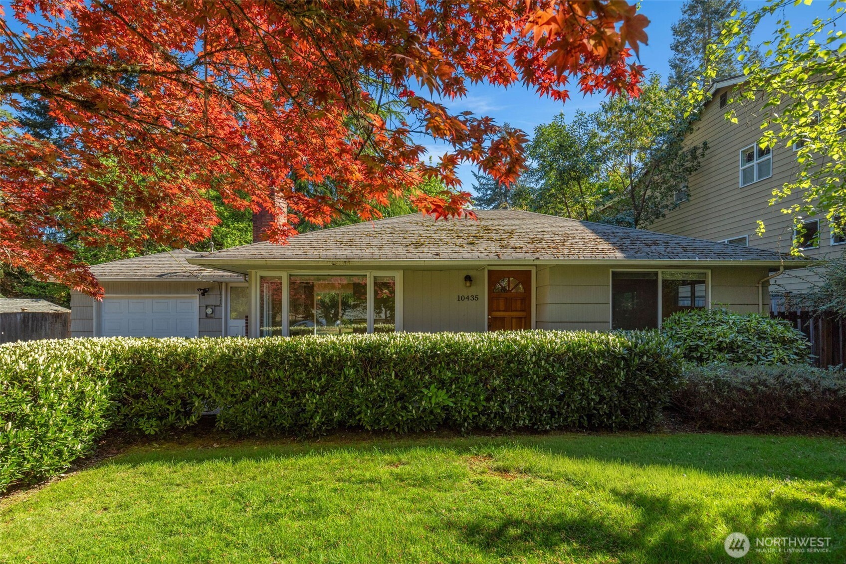 10435 SE 13th Street , Bellevue, WA 98004