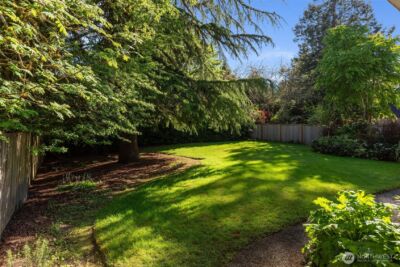 10435 SE 13th Street , Bellevue, WA 98004 - Photo 8