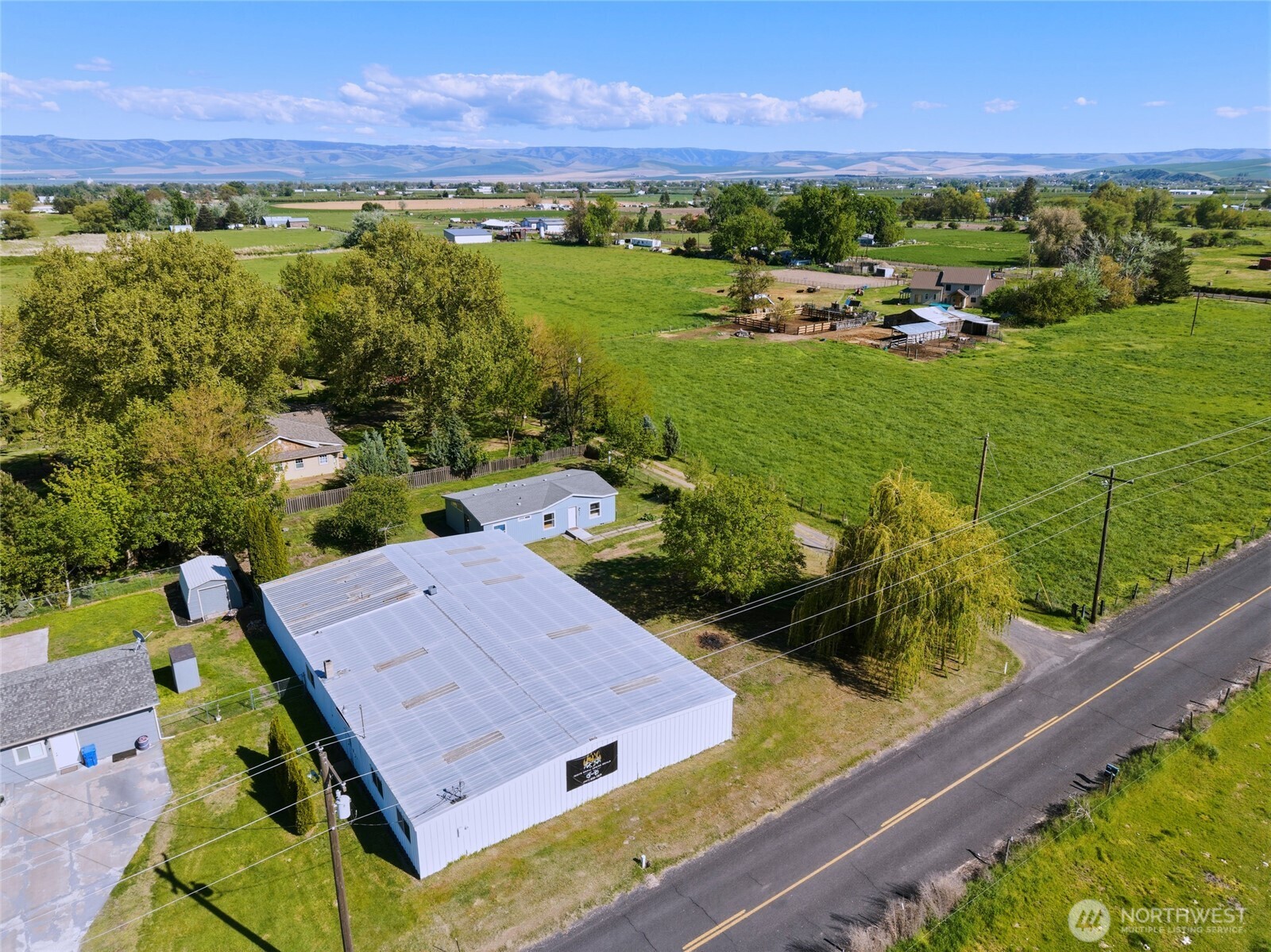 84889 Triangle Station Road , Milton-Freewater, OR 97862