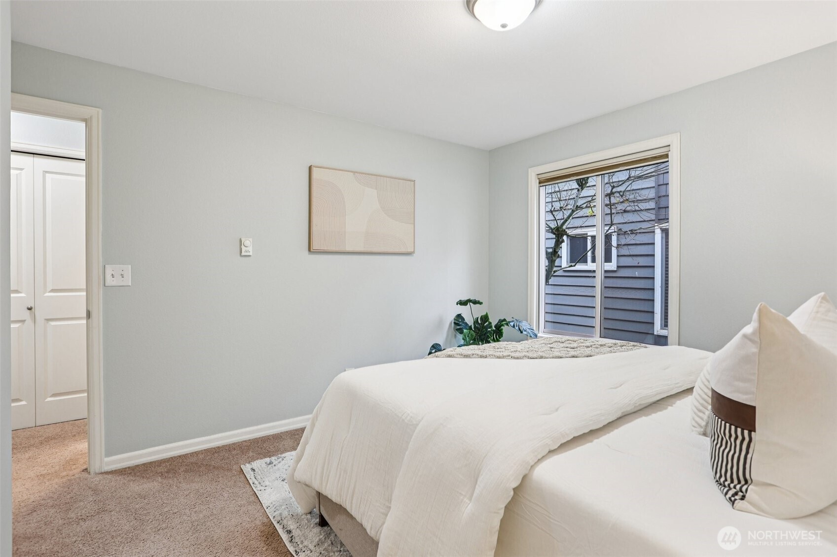 1113 Kirkland Avenue #1B, Kirkland, WA 98033
