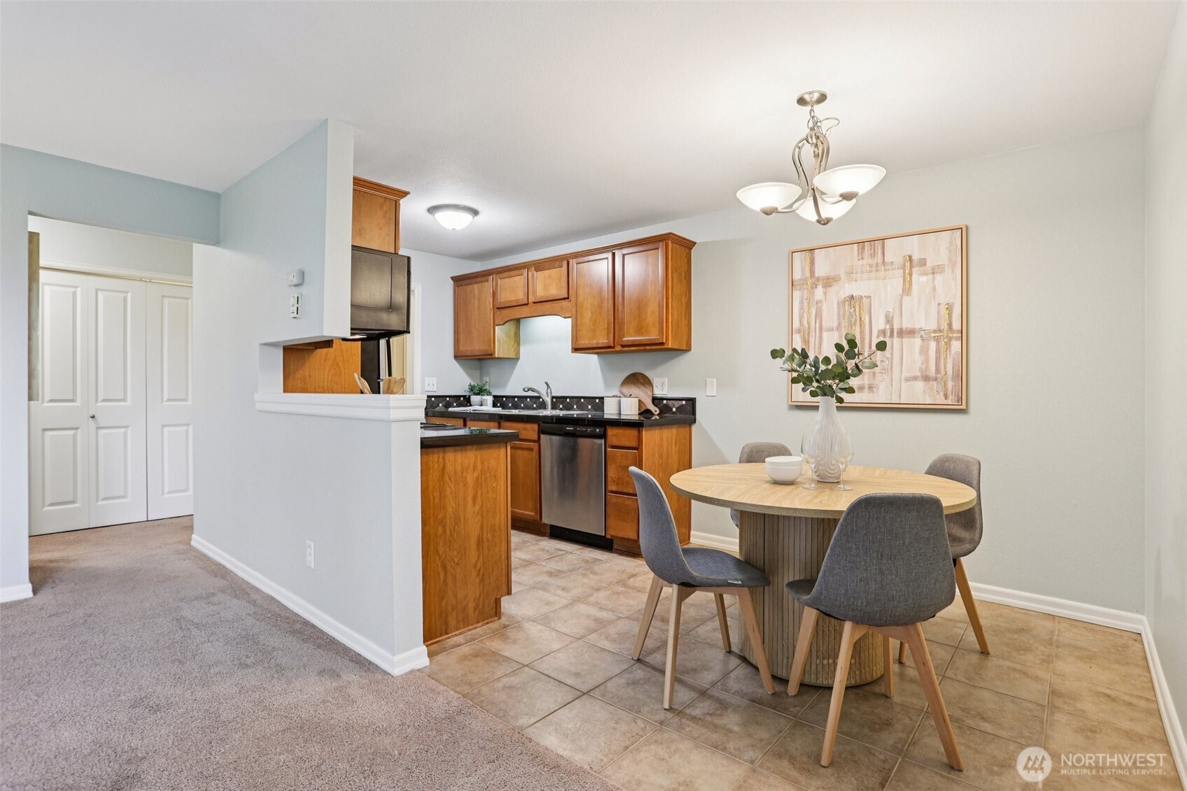 1113 Kirkland Avenue #1B, Kirkland, WA 98033