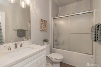 9409 9th Avenue Ct E, Tacoma, WA 98445 - Photo 30