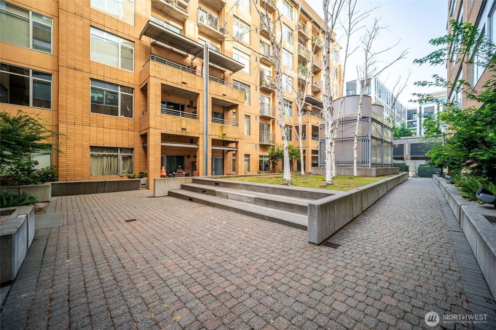701 Columbia Street #415, Vancouver, WA 98660