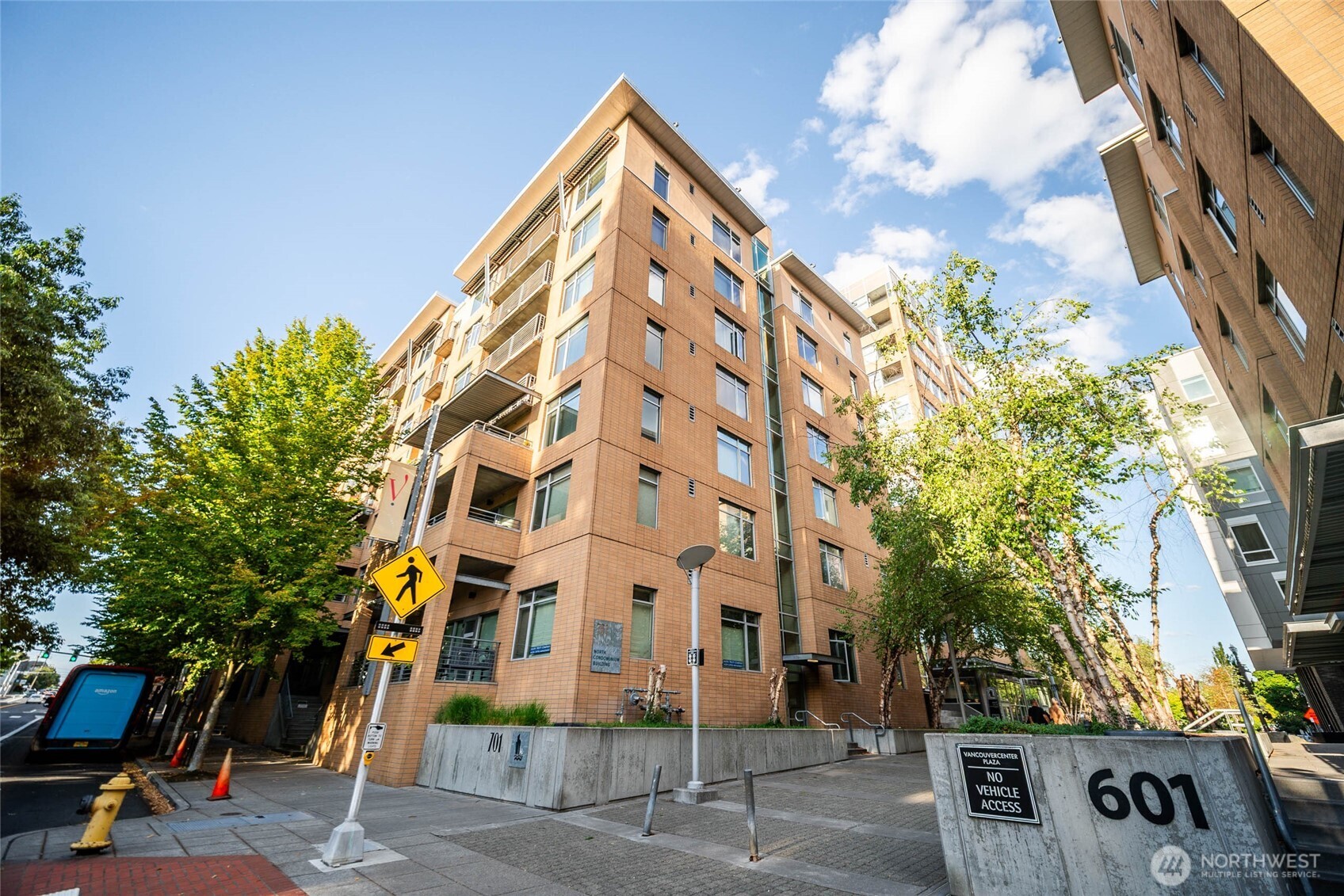 701 Columbia Street #415, Vancouver, WA 98660