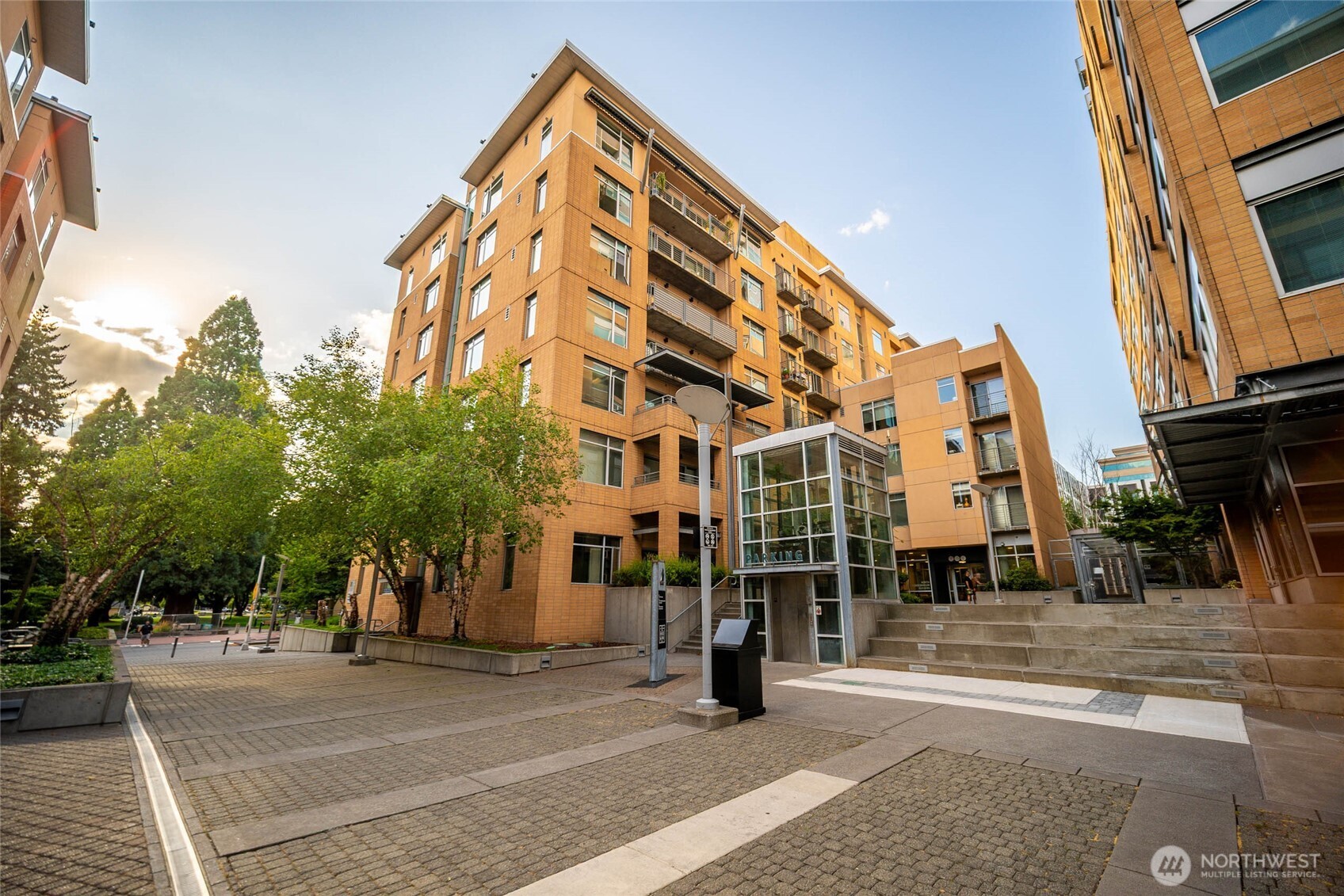 701 Columbia Street #415, Vancouver, WA 98660
