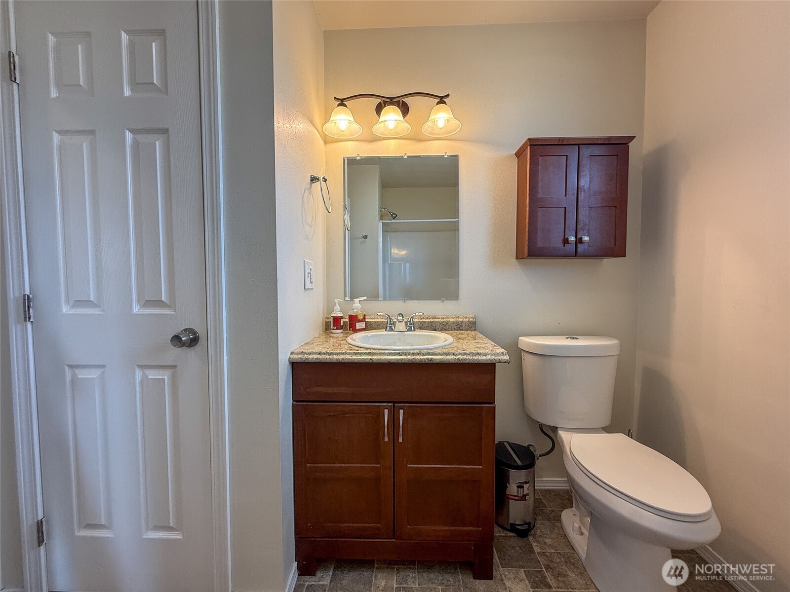 6996 Hwy 155 , Omak, WA 98841