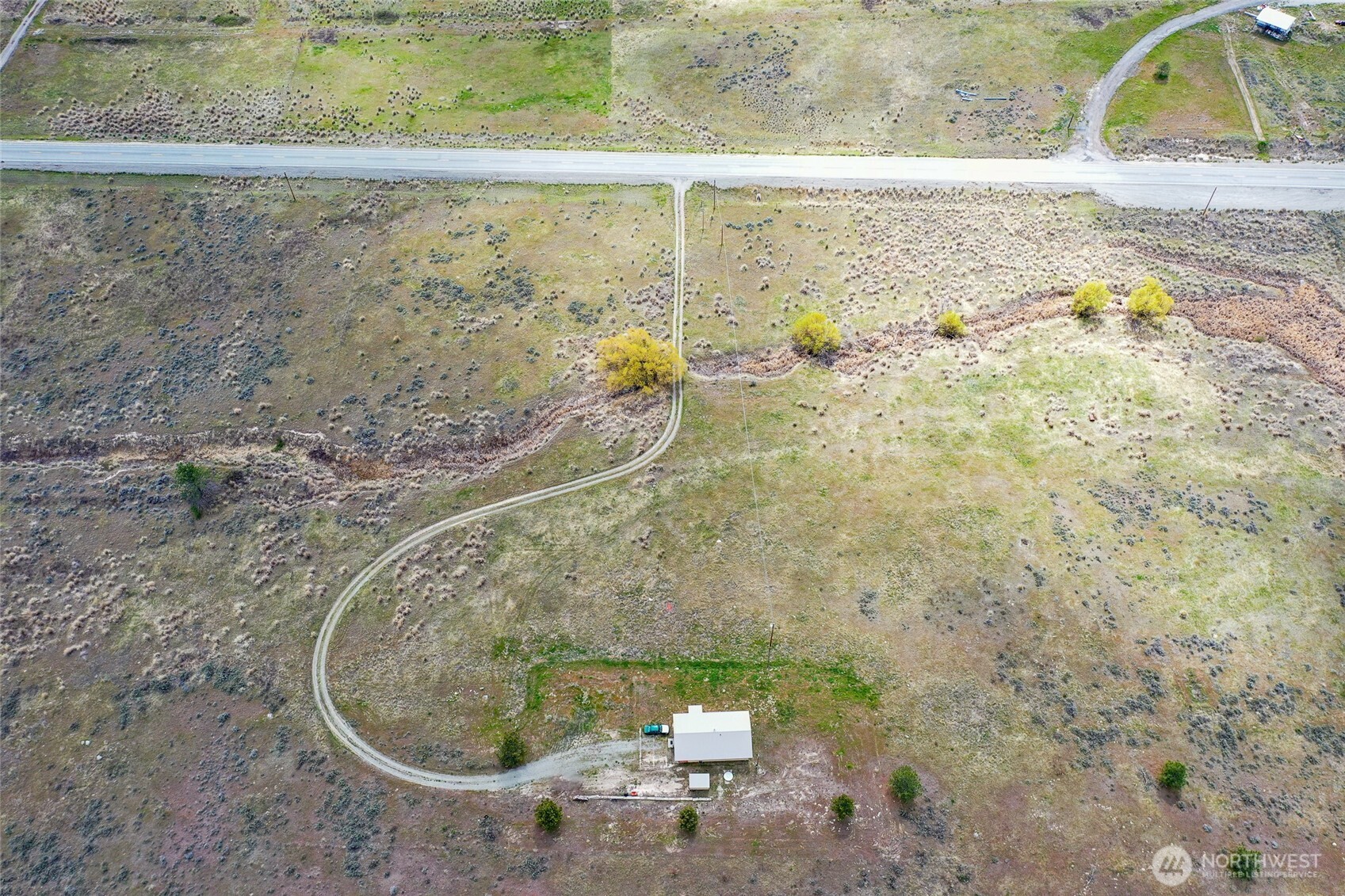 6996 Hwy 155 , Omak, WA 98841