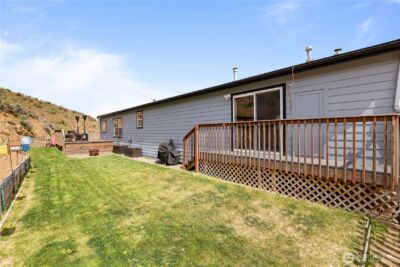 5370 W Umptanum Road , Ellensburg, WA 98926 - Photo 31