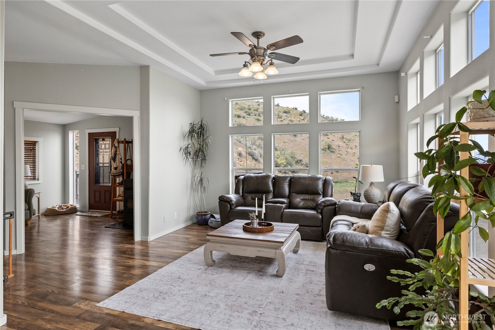 5370 W Umptanum Road , Ellensburg, WA 98926