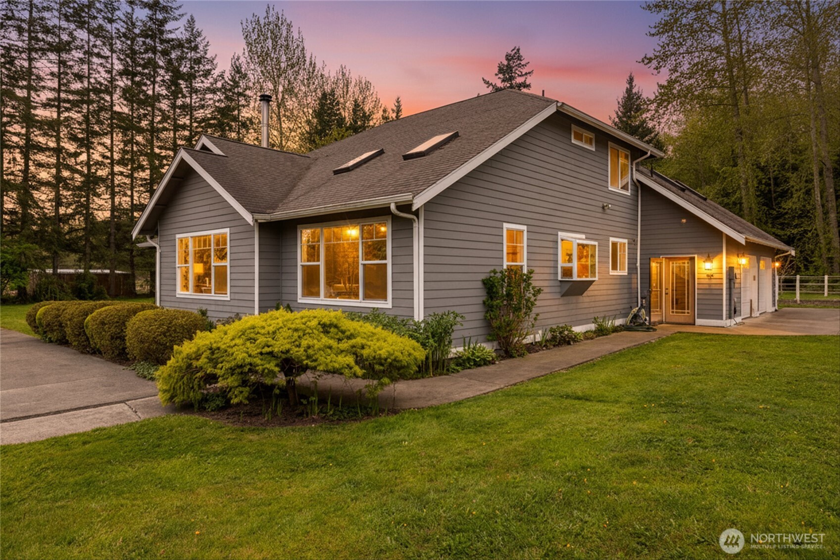 8163 Kickerville , Blaine, WA 98230