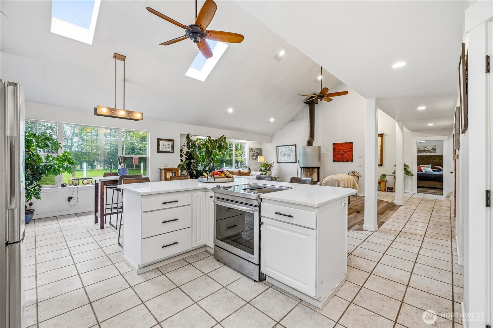 8163 Kickerville , Blaine, WA 98230