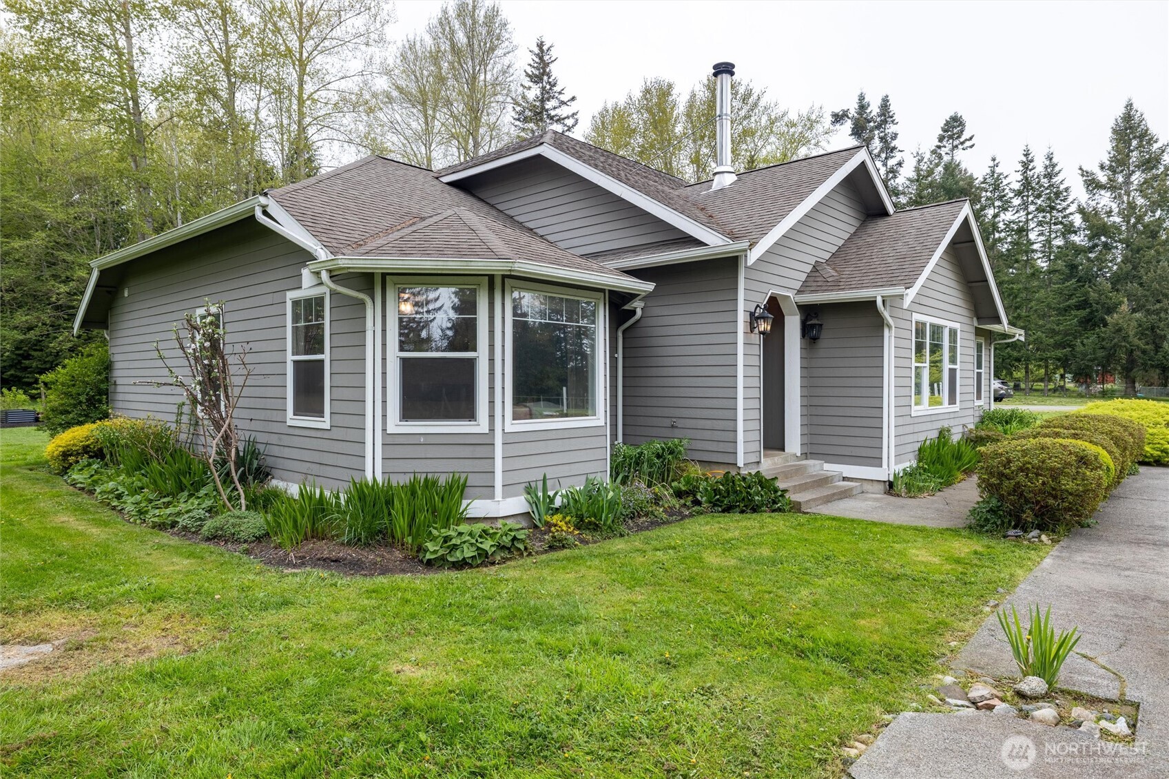 8163 Kickerville , Blaine, WA 98230