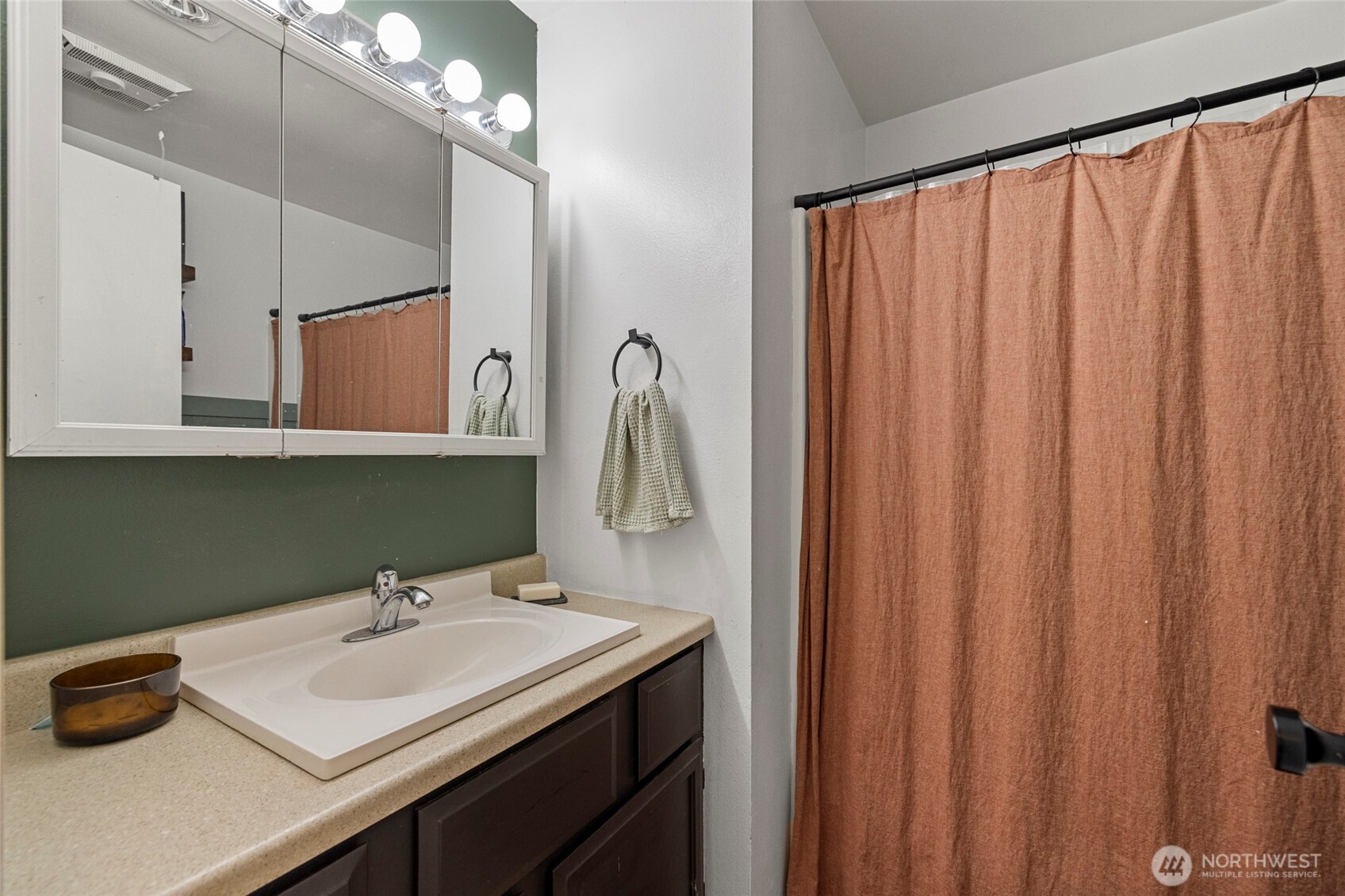 1405 S 27th Street , Mount Vernon, WA 98274