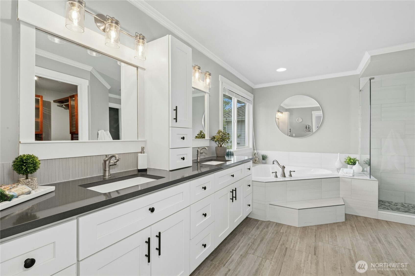 2218 274th Court SE, Sammamish, WA 98075