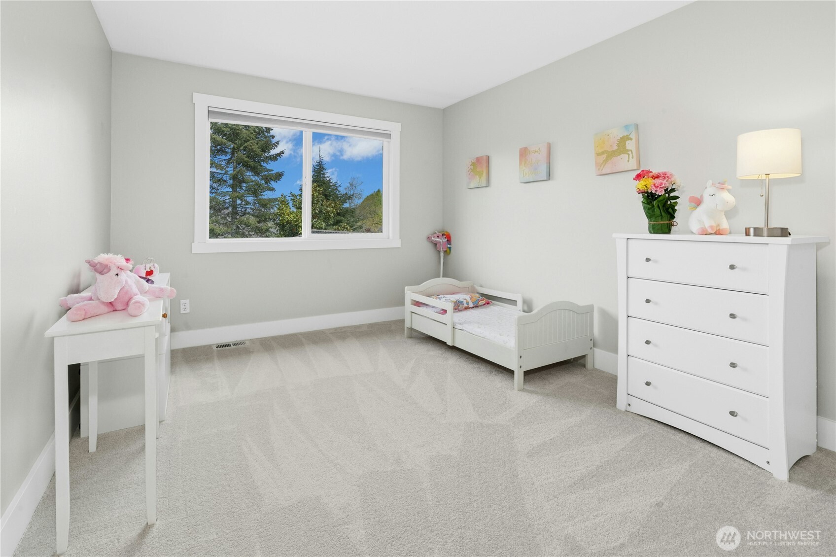 2218 274th Court SE, Sammamish, WA 98075