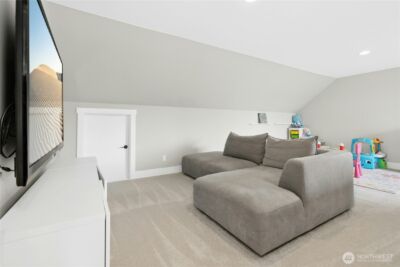 2218 274th Court SE, Sammamish, WA 98075 - Photo 25