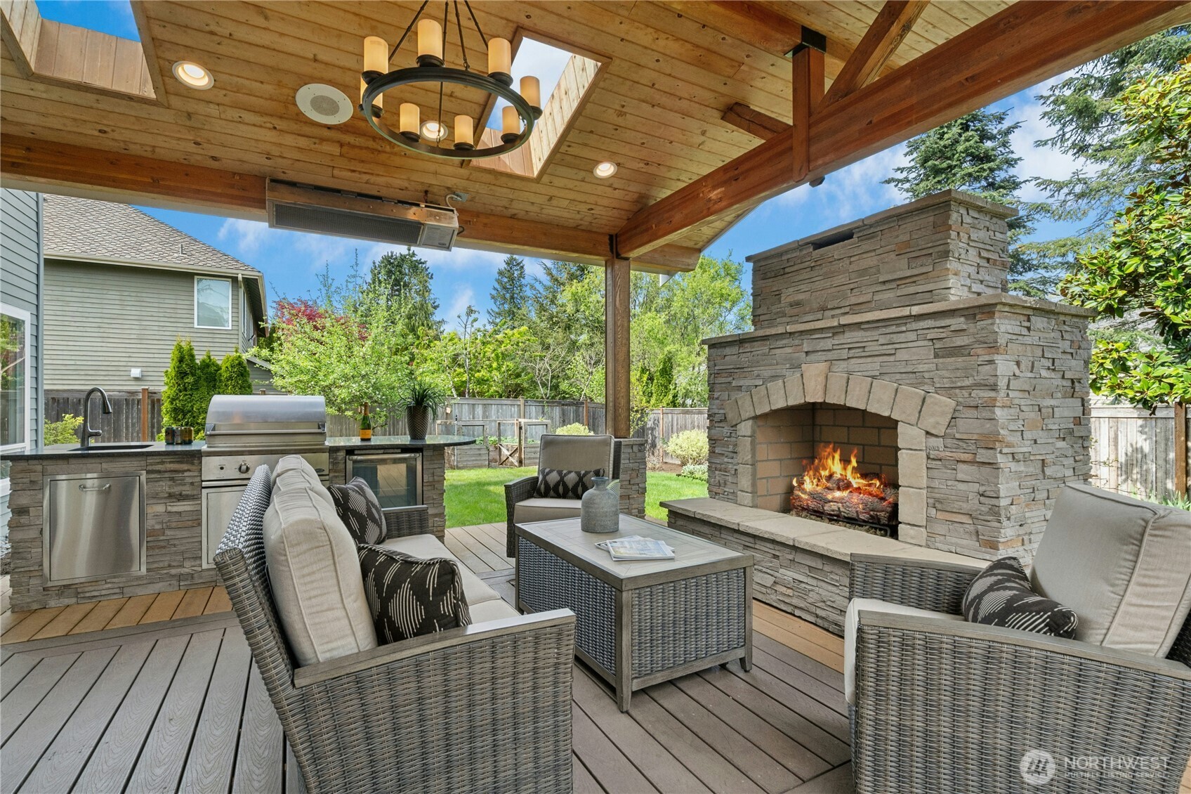 2218 274th Court SE, Sammamish, WA 98075