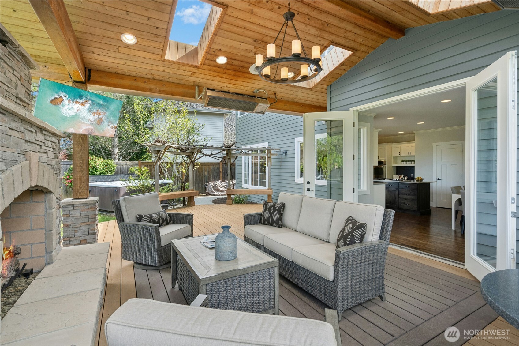2218 274th Court SE, Sammamish, WA 98075
