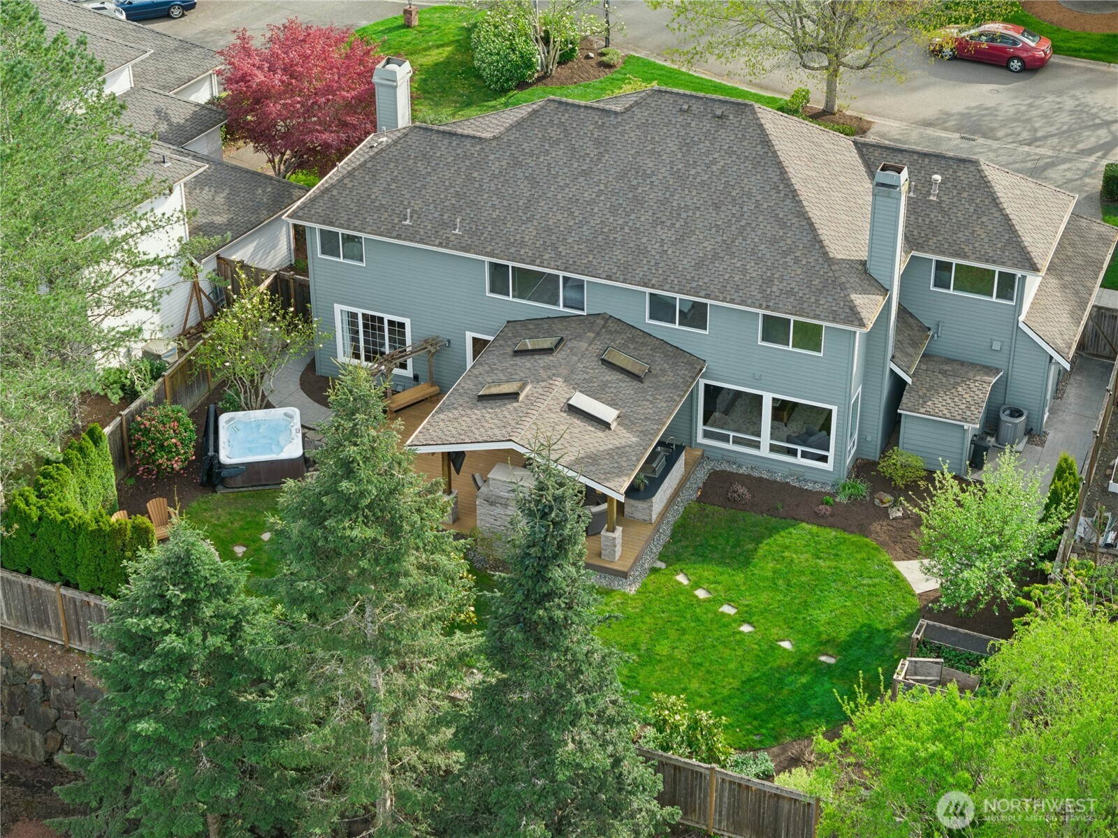 2218 274th Court SE, Sammamish, WA 98075