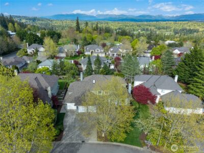 2218 274th Court SE, Sammamish, WA 98075 - Photo 36