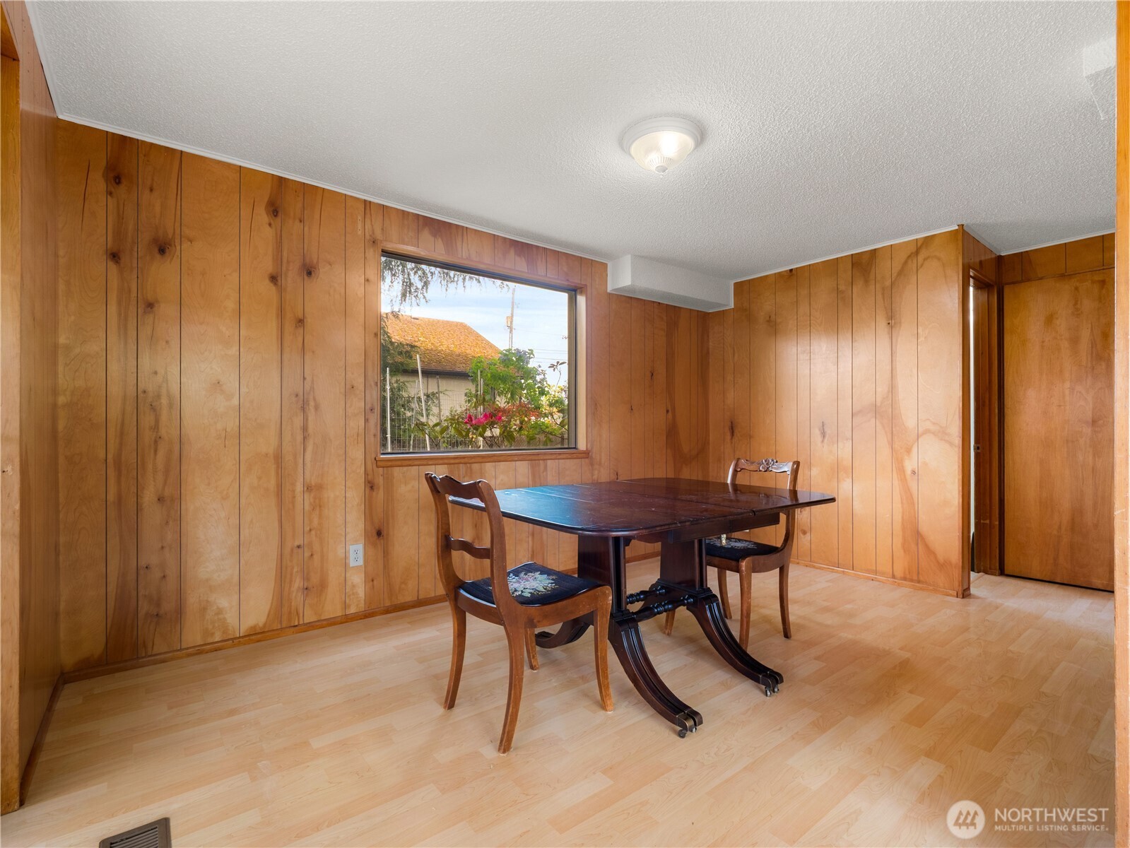 5704 N Ruby Street , Tacoma, WA 98407