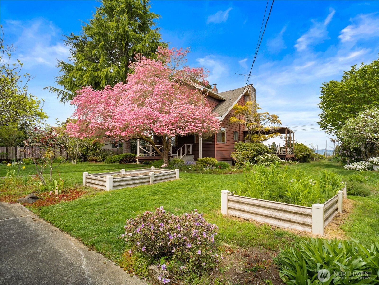 5704 N Ruby Street , Tacoma, WA 98407