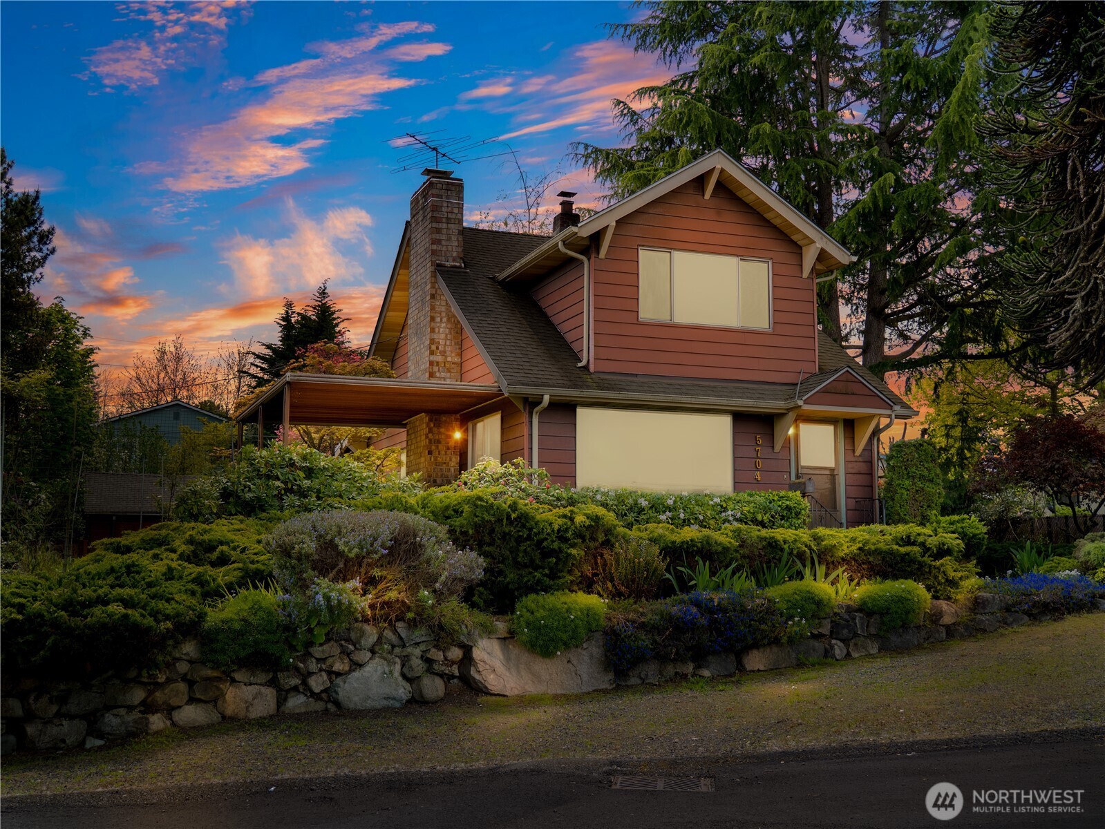 5704 N Ruby Street , Tacoma, WA 98407