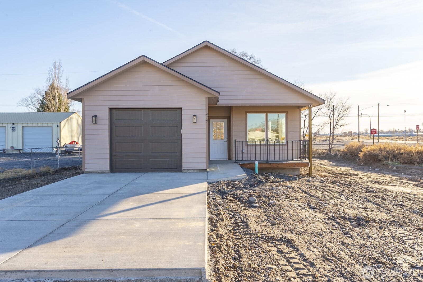 419 5th Avenue , Soap Lake, WA 98851